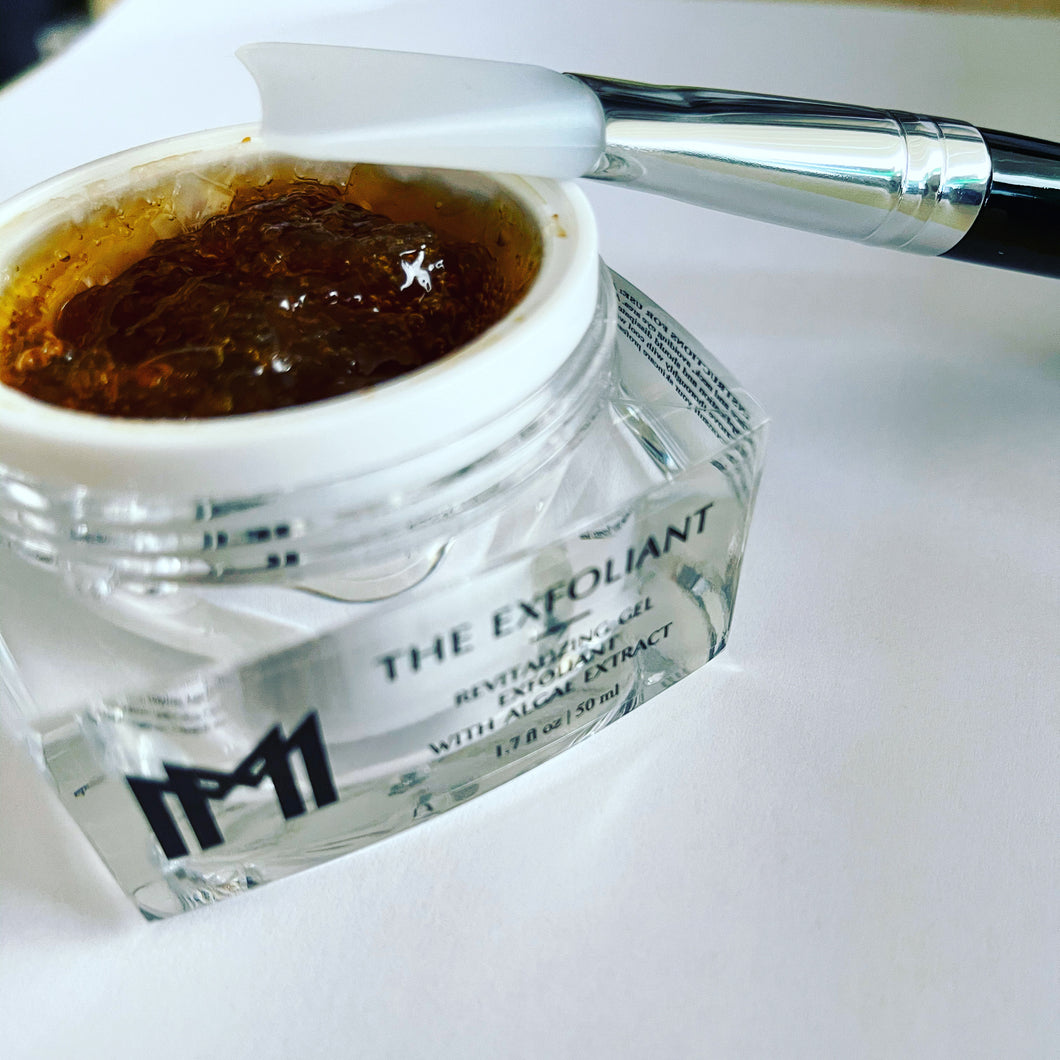 The Exfoliant with the face mask applicator